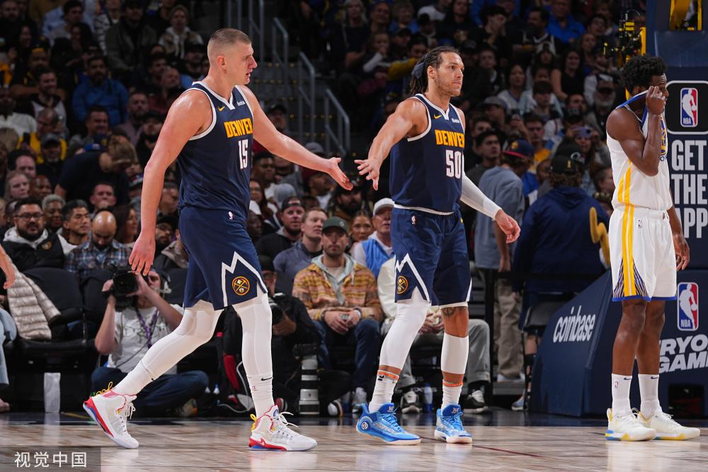 衣上签名 衣上签名